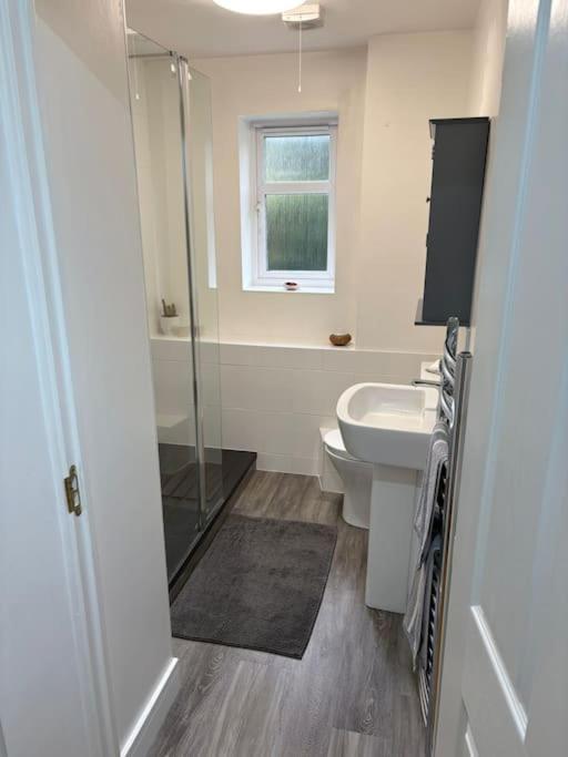 Apartamento Newly Refurbished Flat In Kings Heath Birmingam Exterior foto